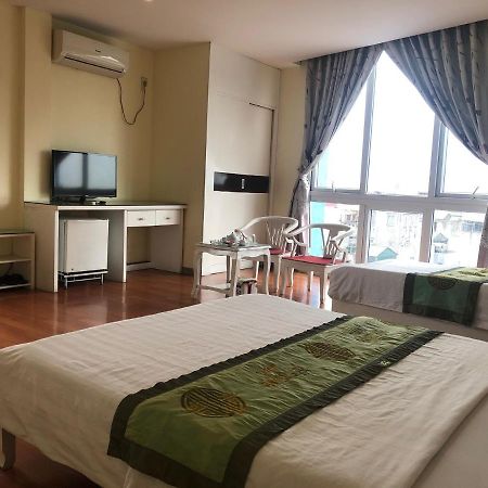 Khach San Phuc Thanh Hanoi Bagian luar foto